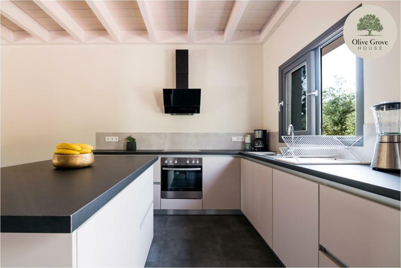 Villa Olive Grove House à Argostóli Extérieur photo